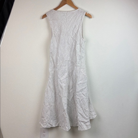 Luna Luz Margarita midi linen dress, pin stripe A line sleeveless pocket tank - Picture 8 of 9